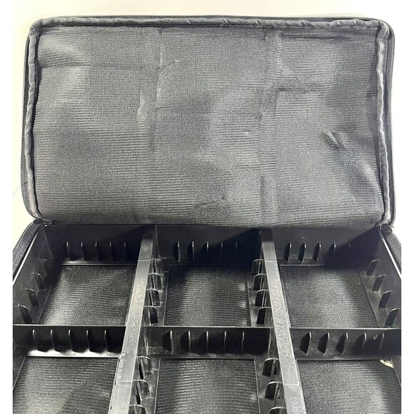 Vintage Case Logic 30 Cassette Tape Black Carrying Case with Adjustable Strap - Picture 9 of 10